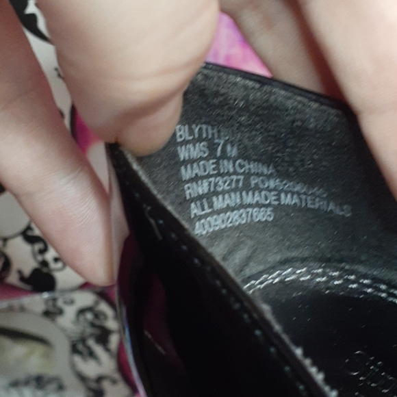 SV BLYTH BLACK HEELS - NIB - 4 INCH - Picture 7 of 8